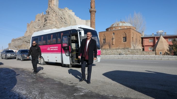 Başkan Tanış’ın Girişimleriyle Hoşab Mahallesi'ne Otobüs Seferleri Başladı