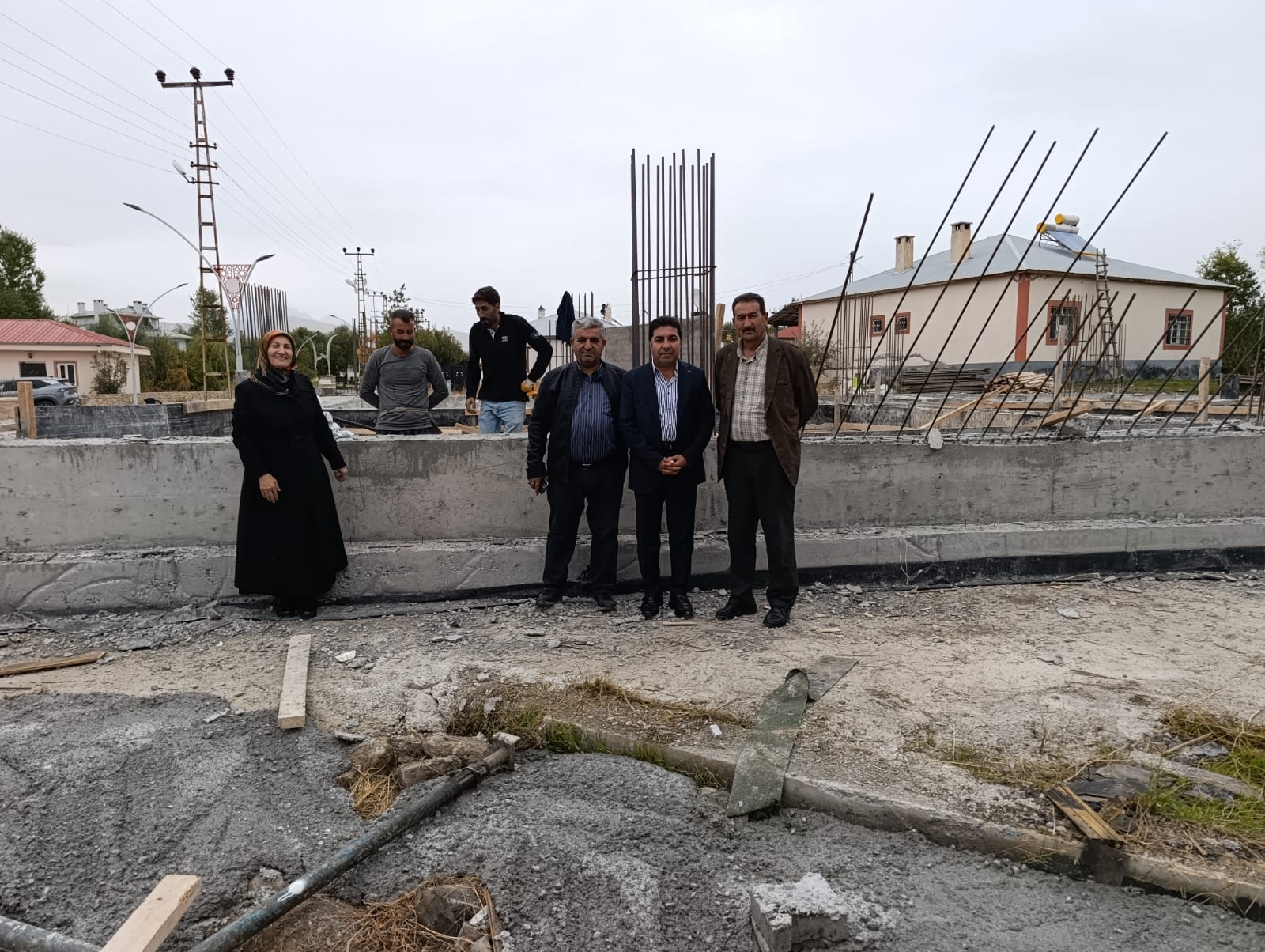 Eşbaşkanlar Akpınar Halkevi İnşaatını Yerinde İnceledi